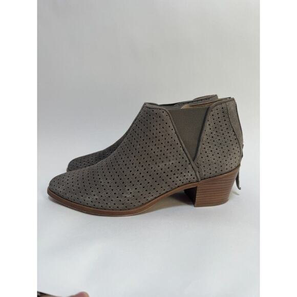 HS Trask Tisha Bootie Lattice Gray‎ Suede Zip Heel Elastic Gore Women's Size 8.5 - Picture 1 of 9